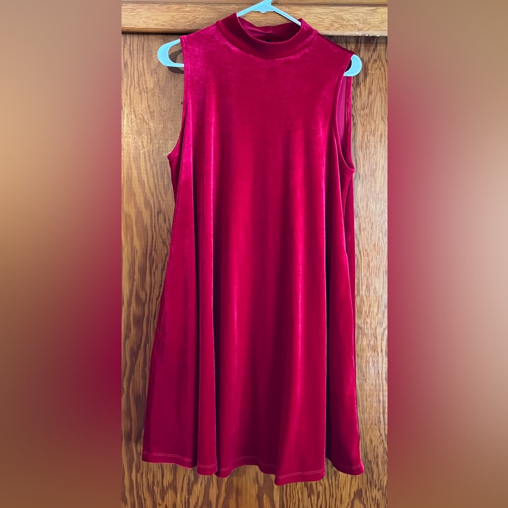 Agnes & Dora red sleeveless tunic